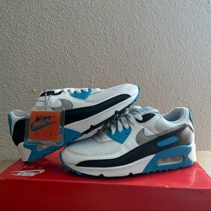 Nike Air Max 90 ‘Laser Blue’